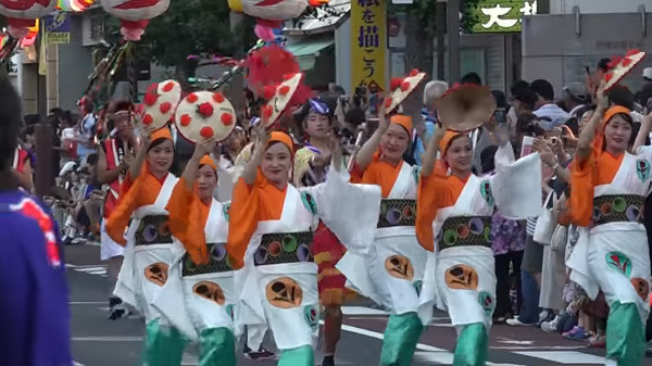 山形県の花笠踊りで一番有名なのは 山形花笠まつり 山形市 かも 心残景色