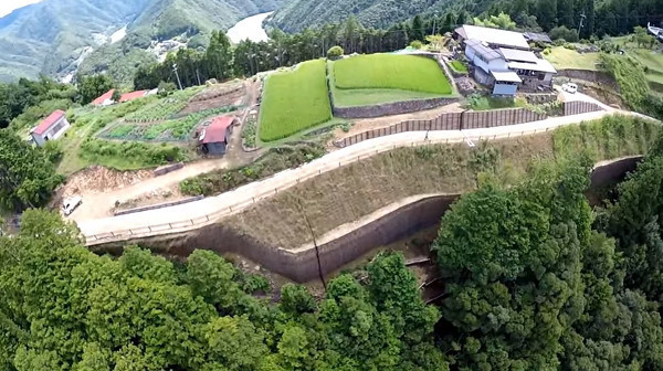 熊野古道 小辺路の果無集落 奈良県十津川村 は まさに天空の郷 心残景色