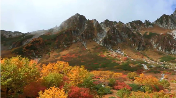 雄大な自然と紅葉が美しい 中央アルプス 千畳敷カール 長野県駒ヶ根市 心残景色